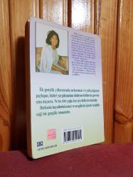 BİR GENÇ KIZIN GİZLİ DEFTERİ