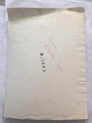 TÜRK SANAT MÜZİĞİ YORUMCUSU ve OYUNCU PERİHAN ALTINDAĞ SÖZERİ'NİN ORİJİNAL BÜYÜK BOY FOTOĞRAFI  - 24 x 18 cm EBADINDA - PERİHAN ALTINDAĞ SÖZERİ EVİNDE İNGİLİZCE BİR DERGİ OKURKEN ÇEKİLMİŞ BİR KARE (AÇIKLAMAYI OKUYUNUZ)