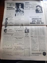 Cumhuriyet Gazetesi - 16 Ocak 1964 - Dün çalışmalarına başlayan Londra konferansı'nda Sandys konuşma yaparak İngiliz görüşünü açıkladı - ilk hedef Kıbrıs adası'nda çarpışmalara son vermek - Kıbrıs adasındaki Rum televizyon ve radyoları ağız değiştirdi - Rumlar tarafından öldürülerek gömülen Türklere ait cesetlerden biri çıkarılırken fotoğraf - Yeni Türkiye Partisi İstanbul Teşkilatı topyekün istifa etti - Zeytinburnu'nda salgın hastalığa yakalanan 500 kişiden 53'ü hastaneye kaldırıldı - midas'ın kulakları yazan İlhan Selçuk - Hindu ve Müslümanlar arasındaki çarpışmalarda 109 kişi öldü - Zengibar isyanını Fidel Castro mu yaptı - arena'da bir Bernard Shaw  Sezar Ve Kleopatra - Yıldırım Önal Sezar rolünde fotoğraf - İlhan  İskender armağanı Bu yıl Ayla Algan ile Genco Erkal'a verildi fotoğraf - Müşfik Kenter Tuncel Kurtiz Erol günaydın Sema Özcan prova'da fotoğraf - Gazanfer Özcan Gönül Ülkü Topluluğu muhteşem serseri oyunu başlıyor fotoğraf - Lefter Küçükandonyadis takımını  kurtarıyor