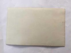 TÜRK HALK MÜZİĞİ SANATÇISI BELKIS AKKALE'NİN ORİJİNAL 3'LÜ FOTOĞRAF SETİ  - 14 x 9 cm EBADINDA - BELKIS AKKALE GÖLCÜK'TE SAHNE ALDIĞI GÜN DAVULCUYLA AYNI KAREDEYKEN ve SOBADA ISINMAYA ÇALIŞIRKEN ÇEKİLMİŞ 3 FARKLI KARE, 1984