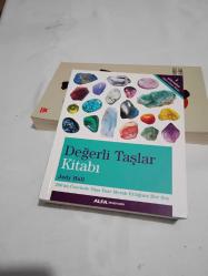 Değerli Taşlar Kitabı