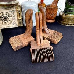 Ege Yöresi Ahşap Saplı Otantik Halı Kirkiti Seti