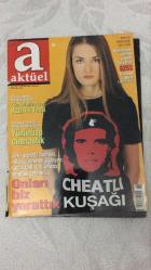 AKTÜEL HAFTALIK HABER DERGİSİ - SAYI:456 - 6-12 NİSAN - 2000 -  “CHEATLI KUŞAK” DOSYASINDA LİSELERDEKİ ÇEK-SENETÇİ GENÇLER, İNFAZCI TENEFFÜS ÇETELERİ VE KÜÇÜK ÇATLI’LAR MERCEK ALTINA ALINDI – SHOW TV’NİN “KİM 500 MİLYAR İSTER” YARIŞMASI REYTİNG REKORLARI KIRDI, TÜRKİYE’DE BİLGİ YARIŞMASI ÇILGINLIĞI BAŞLADI – ESTETİKTE YENİ TREND: “YÜZ AEROBİĞİ” İLE GENÇLİĞE DÖNÜŞ – ORHAN PAMUK “İSTANBUL – HATIRALAR VE ŞEHİR” KİTABINDA İLK CİNSEL DENEYİMİNİ VE ÖZEL YAŞAMINI ANLATIYOR, EN ÇARPICI BÖLÜMLER AKTÜEL’DE – CÜNEYT ZAPSU “BAŞBAKANIN EN YAKINI” OLARAK DEŞİFRE EDİLDİ, AKP İÇİNDEKİ ETKİSİ TARTIŞILIYOR – EYMÜR “MİT’E ALDIĞIM ADAM HADEP GENEL BAŞKANI’NI VURDURMAYA KALKTI” DİYEREK FAİLİ MEÇHUL DOSYASINI AÇIYOR – BENETTON SİSLEY DEFİLESİNDE “OLDUĞUN GİBİ GEL” TEMASIYLA SOKAKTAN MANKENLER SAHNEDE – MEVLANA VAKFI “GEL” ALBÜMÜYLE SANTA BARBARA’DA KONSER KAYDINI YAYINLADI – KOÇ AİLESİ KOLEKSİYONU PARİS’TE SERGİLENİYOR, OSMANLI SANATI ULUSLARARASI SAHNELERDE – 146 SAYFA