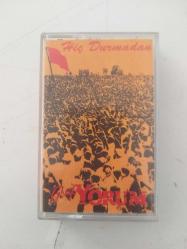 GRUP YORUM Hiç Durmadan - KASET