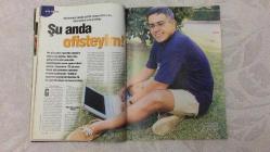 AKTÜEL HAFTALIK HABER DERGİSİ - SAYI:470 - 20-26 TEMMUZ - 2000 -  CİNSEL SAĞLIKTA “K NOKTASI” DEVRİMİYLE KADINLAR 3 DAKİKADA HAZZA ULAŞIYOR, YÖNTEMİ ANLATAN KASETLER KAPIŞ KAPIŞ GİDİYOR – UYUŞTURUCUYA KARŞI AŞI GELİYOR, SİGARA VE ALKOL BAĞIMLILIĞINA SON VERECEK TEDAVİLER YOLDA – “SINIF SINIF GAY’LER” DOSYASINDA MESLEKLERİ, GİYİMLERİ VE YAŞAM TARZLARIYLA LGBT+ PROFİLLERİ İNCELENİYOR – “KİM 500 MİLYAR İSTER” YARIŞMASI TÜRKİYE’DE REYTİNG REKORLARI KIRDI, BİLGİ YARIŞMASI ÇILGINLIĞI BAŞLADI – SİVASLI CINDY OLARAK TANINAN TUĞBA ŞAHİN TÜRK ERKEKLERİNİ YORUMLUYOR – “YA MANDACILIK YA BLUMİ” DOSYASINDA AFRİKA’NIN SÖMÜRGECİLİK SONRASI BAĞIMSIZLIK ARAYIŞI TARTIŞILIYOR – KALP KRİZİNE ERKEN TANI İMKÂNI SUNAN ELEKTRON TOMOGRAFİ TÜRKİYE’DE KULLANIMA GİRDİ – CAN YÜCEL’DEN PLAK, FÜAT SAKSAY’DAN FOLK ALBÜMÜ, JETHRO TULL’DAN YENİ YORUMLARLA MÜZİK SAYFALARI DOLUP TAŞIYOR – BODRUM’DA “HAVALI OTELLER” VE “BUENA VISTA” DOSYALARIYLA YAZIN NABZI TUTULUYOR – “ÖRÜMCEK KADIN AĞA OLUYOR” VE “POSTMODERN DA 146 SAYFA