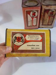 4 adet Vintage teneke boya kutuları. Boş