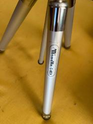 Minette Japon tripod