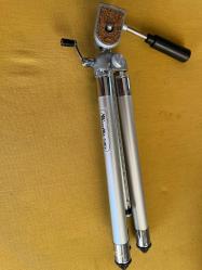 Minette Japon tripod