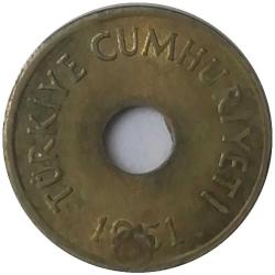 1951 Yılı 1 Kuruş Delikli ÇİL (-)