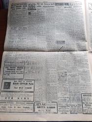 Cumhuriyet Gazetesi - 29 Ağustos 1954 - grev hakkı yazan Nadir Nadi Başmakale -Cumhur Reisi Celal Bayar Yugoslavyaya Dün Törenle Uğurlandı fotoğraf - 30 Ağustos Zafer Bayramı - Kıbrıs Adası İçin Dün Yapılan Toplantı - İşletmeler Vekili Fethi Çelikbaş Milletlerarası Migros Kongresinde Verilen Kararları Anlatıyor - Başvekil Adnan Menderes Kıbrıs Komitesi Azaları İle Birlikte fotoğraf - Murad Güler Manşı Geçerken 12 Kilo Kaybettim dedi fotoğraf - Ürdün Meliki Eskişehir'de - 30 Ağustos'ta Yazan Hasan Ali Yücel - İstanbul At Yarışları - Mısır'da Karışıklık Çıkaran Cemiyet Müslüman Kardeşler - Bir Kadın İzmir Fuarında Doğurdu - Fenerbahçe Demirspor Bugün Karşılaşıyor - Süvari Binicilik Okulu Yurd Gezisine Çıktı - Atatürk Devrimlerinin Koruyucuları Arasında - Rusya'da Halkın Hayatı Ölü Ruhlar - Hür Fikirleri Yayma Cemiyeti Kongresi - İsmail Dümbüllü  Gönül Yazar Perihan Altındağ Sözeri Beyaz Parkta - Abdullah Yüce -  İstanbul Bankası - Emekli General Sadık Aldoğan Dün Tevkif Edildi