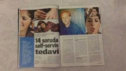 YENİ AKTÜEL  HAFTALIK HABER DERGİSİ - SAYI:22    -13-19 ARALIK 2005   -  13–19 ARALIK 2005 MOSTUROĞLU “FATİH TERİM’İ UYARMIŞTIK” DİYEREK GÜNDEM YARATIYOR – ALMANYA’DA 1.2 MİLYON MARK ÇALAN TÜRK’ÜN İTİRAFLARI DERİN DEVLETİ SARSIYOR –  DİYEN ERKEK KUMA OLAYI ŞAŞIRTICI DETAYLARLA ANLATILIYOR – ESKİ EŞTEN İCLAL AYDIN’A ELEŞTİRİ: “C, D GRUBU OKUR, ENTELEKTÜEL DEĞİL” – TUĞÇE KAZAZ’IN DİN DEĞİŞİMİ VE YUNAN EŞİYLE YAŞAMI PERİHAN MAGDEN’İN KALEMİNDEN “ORTODONTİ MEZHEBİ” VE “MARKA İHANETİ” BAŞLIKLARIYLA DEĞERLENDİRİLİYOR – “İCLAL AYDIN VE TUĞÇE KAZAZ KENDİ MARKALARINA İHANET ETTİ” YORUMU GÜNDEME DAMGA VURUYOR – YUNANİSTAN’DA TİYATRO AŞKI VE SANATA YÖNELİM “SONSUZA DEK UZATILMIŞ BİR ÇOCUKLUK” OLARAK TANIMLANIYOR – “LEVHA DEĞİŞTİRMEK” ÜZERİNDEN KİMLİK, İMAJ VE MAHREMİYET TARTIŞMASI YÜRÜTÜLÜYOR – SAĞLIK BÖLÜMÜNDE “14 SORUDA SELF-SERVİS TEDAVİ” ÖNERİLERİ SUNULUYOR -  MOSTUROĞLU – FATİH TERİM – TUĞÇE KAZAZ – YORGOS KAZAZ – PERİHAN MAGDEN – İCLAL AYDIN –130 SAYFA