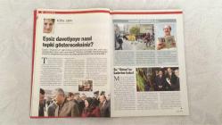 YENİ AKTÜEL  HAFTALIK HABER DERGİSİ - SAYI:21 - 06-12 ARALIK 2005 -  YENİ AKTÜEL BU SAYISINDA PASCALE NOUMA’NIN BEŞİKTAŞ ÇARŞISI’NDA OMUZLARDA TAŞINMASINDAN BM’NİN TÖRE CİNAYETLERİNE DAİR ŞOK ÖNERİSİNE, IŞIK YİYENLER TARİKATI’NDAN SEMİHA YILDIRIM’IN PROTOKOL FOTOĞRAFINA KADAR ÇARPICI DOSYALARLA GÜNDEMİ BELİRLİYOR – “NOUMA ÇARŞI’YI AĞLATTI” DOSYASINDA BEŞİKTAŞ’TAN AYRILMASININ ÜZERİNDEN YILLAR GEÇSE DE TARAFTARIN KALBİNDE TAHT KURAN PASCAL NOUMA’NIN RÖPORTAJI VE OTELDEKİ COŞKULU KARŞILAMASI ANLATILIYOR – BM’NİN NAMUS CİNAYETLERİNE DAİR RAPORUNDA “70 YAŞ ÜSTÜ ORTADAN KALDIRILSIN” ÖNERİSİNE YER VERİLMESİ, ULUSLARARASI ÇARESİZLİĞİ GÖZLER ÖNÜNE SERİYOR – “IŞIK YİYENLER” TARİKATI DOSYASINDA SADECE GÜNEŞ ENERJİSİYLE YAŞAMAYI SAVUNAN BREATHARIANİZM’İN SEMİNERLERLE YAYILDIĞI, ANCAK DÖRT KİŞİNİN BESLENME YETERSİZLİĞİNDEN ÖLDÜĞÜ BELİRTİLİYOR – HAN SAĞTÜRK DOSYASINDA “MÜKEMMEL BABA” İMAJININ AİLE İÇİ YIKIMLARA YOL AÇTIĞI TARTIŞILIYOR – DOMATES ÖZLÜ GÜZELLİK HAPI 3 AYDA KIRIŞIKLIKLARI YOK 114 SAYFA