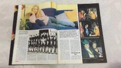 AKTÜEL  HAFTALIK HABER DERGİSİ - SAYI:299 - 2 NİSAN 1997 -  NİL PINAR İNANOĞLU – NİL’İN ÖTEKİ ÖYKÜSÜ – GENÇ SUNUCUNUN TEK KURŞUNLUK HAYATI, BİLİNMEYEN TANIKLIKLAR VE ÖZEL FOTOĞRAFLARLA ANLATILIYOR. MEDYA DÜNYASININ HÜZÜNLÜ BİR VEDASI.  BÜLENT AYBERK – HANS AYBERG’İN GERÇEK KİMLİĞİ – ELAZIĞ DOĞUMLU BÜLENT AYBERK, KENDİNİ “DANİMARKALI MÜSLÜMAN KUANTUM ALİMİ” OLARAK TANITTI. ZİGZAG ADLI CEMAATİYLE BİLİM İNSANLARINI, SANATÇILARI VE POLİTİKACILARI BİLE KANDIRDI.  EVDE HIV TESTİ – 1 DAKİKADA SONUÇ – YENİ GELİŞTİRİLEN YÖNTEMLE HIV TESTİ ARTIK EVDE, SADECE 1 DAKİKADA YAPILABİLİYOR. KİŞİSEL SAĞLIKTA YENİ BİR DÖNEM.  DEMET ŞENER – “KRALİÇE ÇIPLAK” – ESQUIRE DERGİSİNE VERDİĞİ ÖZEL POZLARLA GÜNDEMDE. GÖRSEL ŞÖHRETİN SINIRLARI TARTIŞILIYOR.  JAMES ELLROY – KATİLİ ARADI, KENDİNİ BULDU – ÜNLÜ YAZAR, ANNESİNİN KATİLİNİ ARARKEN KENDİ GEÇMİŞİYLE YÜZLEŞTİ. POLİS DOSYALARI VE ROMANLAR BİR ARADA.  MERYEM ANA KİLİSESİ – KİLİSEDE “BİSMİLLAH” – HER AYIN İLK GÜNÜ SATILAN “DİLEK ANAHTARLARI” MÜSLÜMANL 98 SAYFA