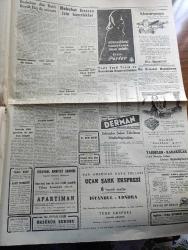 Cumhuriyet Gazetesi - 7 Ekim 1951 - Bir Maç yazan Nadir Nadi Başmakale - Başbakan Adnan Menderes Dün Batılı Üç Büyük Elçi İle Görüştü - İran Başbakan Doktor Musaddık Bugün İstanbul'dan Geçecek - İstanbul'un Kurtuluşu Dün Kutlandı fotoğraf - Kartal Halkevinin Sebep Olduğu Hadise - Şinasinin Heykelini Çalanlar Yakalandı fotoğraf - General  Bradley'in Kore cephesini teftişi esnasında General Ridgway Ve General Van Fleet hedef birlikte çekilmiş fotoğraf - Kore'de Düşman Hatlarında Dün Yeni Gedikler Açıldı - Akdeniz Olimpiyatlarında Dünkü Müsabakalar - Kulak Doktorları Kongresi - Haftanın Şakaları yazan Burhan Felek - Yeni Bir Türk Filmi Dudaktan Kalbe  - Memleket Hikâyesi Bebek Yazan Yaşar Kemal  Yazı Dizisi - Falih Rıfkı Atay Sohbetler - 30 Yıllık Hasretten Sonra Yurda Gelen Aktör Nişanyan  - Fenerbahçe Suriye Takımı Jones'i 7 0 Yendi - Ankara'da Futbol Mevsimi Açıldı - Mefharet Yıldırım Abdulah Yüce Saime Sinan bahçekapı borsa kıraathanesinde  - Stalin'in Pravdaya Beyanatı