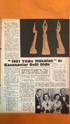 YILDIZ HAFTALIK SİNEMA MECMUASI DERGİSİ - SAYI: 34 18 AĞUSTOS 1951 - NANA - INGRID BERGMAN - SUE CAROL - ALANA LADD - BILL HOLDEN - BRENDA MARSHALL - SPENCER TRACY - PAT O'BRIEN - JOAN BENNET - JANE WYMAN - GAIL RUSSELL - ELEN DREW - AZIZE EMIR - TAHSİN DEMİRAY - SEZAİ SOLELLİ - BETTY GRABLE - OLIVIA PARKINGTON - KEMAL - YUSUF ERBEN - NIZAMETTIN DERYALI - ARIF GÜNDÜZ - FIKRET ÖZBEK - MEHMET ZEREN - RAHMI ALPAKIN - ALI ÖZDOĞAN - CENAB ODUNCU - MAHIR ÇAPKIN - YUSUF KILINÇ - HÜSAMETTIN ATA - RIFKI ÜÇÜNCÜ - ÜMIT AKPULAT - FAHRI TÜFEKÇİOĞLU - AYDIN ERDEM - ŞEREF ERDEM - PEARL S BUCK - LEYLÂKLAR AÇARKEN - KAPI ARKASINDAKİ SIR - JOHNY BELINDA - NAMUS DÜŞMANI - DENİZ EJDERİ - KARA OK - ISTANBUL SOKAKLARI - KUCAKTAN KUCAĞA - DIAMOND HORSESHOE - PURO TUVALET SABUNU - ŞAFAK VAKTİ SEVİŞTİLERE. -  32 SAYFA