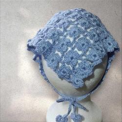 Mavi Çiçek Desenli Tasarım Bandana