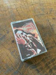 EMRAH - SEVDİMMİ TAM SEVERİM - KASET