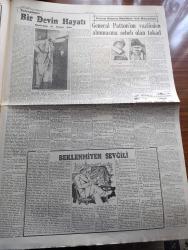 Cumhuriyet Gazetesi - 20 Aralık 1950 - Geç Kaldılar yazan Abidin Daver Başmakale - Eisenhower Atlantik ordusu komutanı oldu - Kore'de Kızıl Çinliler 39. Arz dairesi üzerinde toplandılar arz dairesi üzerinde toplandılar - Kore'de birliğimizin ele geçirdiği Kuzey Koreli kadın ve erkek casuslar fotoğraf - Kore'deki şehit Yaralı ve kayıplarımızı bildiren resmi tebliğ - Kore kahramanları Amerika'nın sesi radyosundan konuşacaklar - Maliye Bakanı Hasan Polatkan'ın bütçeye dair izahatı - cumhurbaşkanı Celal Bayar'ın gazetecilere çay ziyafeti - yeni denizaltılarımız Dün Amerika'dan geldiler fotoğraf - İngiltere'ye Marshall yardımı kesilecek - Karanlık Oda Yazan Peride Celal Yazı Dizisi - Iwo Jima Yanıyor filmi Marmara ve çemberlitaş sinemasında - ahiret yolcuları filmi yurt sinemasında - Amerikalı güreşçiler Yarın uçakla geliyorlar fotoğraflar - Yaşar Doğunun rakibi  Louis Heintz fotoğraf - Hamiyet Yüceses ve Ahmet Üstün Taksim kristal salonunda - Türkiye'den kore'dekilere mektup - Sümerbank