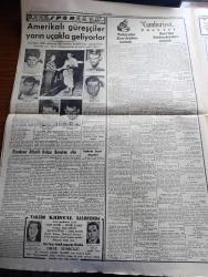 Cumhuriyet Gazetesi - 20 Aralık 1950 - Geç Kaldılar yazan Abidin Daver Başmakale - Eisenhower Atlantik ordusu komutanı oldu - Kore'de Kızıl Çinliler 39. Arz dairesi üzerinde toplandılar arz dairesi üzerinde toplandılar - Kore'de birliğimizin ele geçirdiği Kuzey Koreli kadın ve erkek casuslar fotoğraf - Kore'deki şehit Yaralı ve kayıplarımızı bildiren resmi tebliğ - Kore kahramanları Amerika'nın sesi radyosundan konuşacaklar - Maliye Bakanı Hasan Polatkan'ın bütçeye dair izahatı - cumhurbaşkanı Celal Bayar'ın gazetecilere çay ziyafeti - yeni denizaltılarımız Dün Amerika'dan geldiler fotoğraf - İngiltere'ye Marshall yardımı kesilecek - Karanlık Oda Yazan Peride Celal Yazı Dizisi - Iwo Jima Yanıyor filmi Marmara ve çemberlitaş sinemasında - ahiret yolcuları filmi yurt sinemasında - Amerikalı güreşçiler Yarın uçakla geliyorlar fotoğraflar - Yaşar Doğunun rakibi  Louis Heintz fotoğraf - Hamiyet Yüceses ve Ahmet Üstün Taksim kristal salonunda - Türkiye'den kore'dekilere mektup - Sümerbank