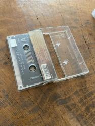 YAVUZ BİNGÖL - BELKİ YİNE GELİRSİN - KASET
