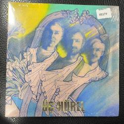 ÜÇ HÜREL - SEVENLER AĞLARMIŞ 05177