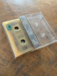 SELAHATTİN ALPAY - KURTARIN BENİ - KASET