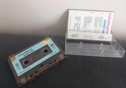 AHMET KAYA BAŞ KALDIRIYORUM KASET. KONDİSYON YÜKSEK KOLEKSİYONLUK NADİR