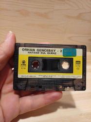 ORHAN GENCEBAY - HATASIZ KUL OLMAZ