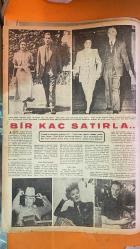 YEDİGÜN EDEBİYAT, FİKİR, SANAT, SİNEMA VE AKTÜALİTE RESİMLİ MECMUA DERGİSİ - SAYI: 24 - 25 AGUSTOS 1949 - ZİYA - HÜSAMETTİN GÜRELİ - NURİ - CAHİT ÖNEL - OSMAN COŞGÜL - NECDET ERGİN - MUSTAFA BATMAN - ERDAL BARKAY - MAHİR ARAS - YILMAZ OKTAY - DOĞAN ACARBAY - KEMAL HOROLU - AVNİ AKGÜN - RUHİ SARIALP - TURAN GÖKER - OKTAY KARAKULAK - RAGIT OETAR - KOC - HAKAN ZARAMAN - İLHAN TAGUEU - MUSTAFA ONCAN - MUHİTTİN AKIN - SETVAN TOKER - RAHİ BARSALP - GÜNER FİRİK - CELİL UÇARER - EMİN TOKGÖS - V. YÜCER - B. CENGİZ - SEDAT SIMAVI - TAHSİN ÖZTİN - FREUD - ADLER - WILLIAM SHAKESPEARE - LAURENCE OLIVER - BING CROSBY - RINE STEVENS - FOTOGRAFLA DÜNYA AKTUALİTESİ - MİLLİ ATLETİZM KARŞILAŞMALARINDA AVUSTURYALILARI YENDİK - KISKANÇLIK - KRONBORG ŞATOSUNDA MEŞHUR HAMLET'İN TEMSİLİ - KADINLAR ERKEKLERDEN DAHA FAZLA YAŞIYORLAR - IVA TOGURI D'AGIUNO - MARION STEIN - EARL OF HAREWOOD - GEORGE - PRINCESS ROYAL - HARRY S. TRUMAN - IRENE DUNNE - ERROL FLYNN - NORA EDDINGTON - DICK HAYMES - GERHARD A - 12 SAYFA