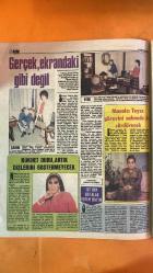 TELE MAGAZİN HAFTALIK TV DERGİSİ - SAYI: 6 - 4-10 OCAK 1982 - NESRİN TOPKAPI - RABİA GÖKKAYA - KONSTANTİN MACAR - GÜNDÜZ UZEL - HASAN YURTSEVEN - AYDIN CANDABAK - FİKRET - AYDIN DOĞAN - YEKTA OKUR - DOĞAN ŞENER - HALUK AKTAR - ZAFER AST - SACİT DOĞRUYOL - ZEYNEP ESEN - DOĞAN KASAROĞLU - TANJU OKAN - AYDOĞAN ERGEZEN - AHMET KEMAL ULUSU - HALİT KİVANÇ - SUM GÜLTEKİN - ADİLE NAŞİT - MUSTAFA GÖNÜL - MACİT AKMAN - MESUT MERTCAN - ENGİN AYÇA - KAYHAN ÖZTEPE - TEOMAN ERTAN - TÜRKER ATAKAN - TAYLAN GÖKÇEN - TEKİN ÖZERTEM - EKREM ÇATAY - SİBEL EGEMEN - MEHLİKA KENTER - AYTAÇ KARDAŞ - CAFER CANLI - AYŞE EGESOY - CEMİLE KUTGÜN - AHMET BEKTAŞ - TAYLAN BİLGEL - MERAL ERBİL - OYTUN ŞANAL - NURGÜN GİRGİNKOÇ - ESİN AVA EMCAN - TUNCAY ATA ATAY - ALEV SEZER - İCLAL ONGÖREN - ALAATTİN G - MÜMTAZ SOYSAL - FİGEN ERÜÇ - TELE MAGAZİN - NESRİN TOPKAPI SEVİNCİ VE ACIYI PEŞPEŞE YAŞADI - ÖNCE EVLENECEK SONRA DANSI BIRAKACAK - NESRİN TOPKAPI'NIN ANNESİ 5'İNCİ KATTAN DÜŞMÜŞ OLARAK BULUNDU - KAN İÇİNDE   - 14 SAYFA