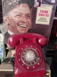 Çevirmeli Telefon, Netaş Telefon, Kırmızı Güzel dekoratif ve keyifli bir üründür. Alana hayırlı olsun..