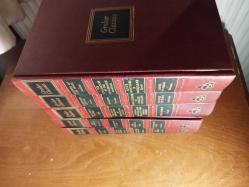 Grolier Classics  - ( 5 KİTAP - 1956 ) Moby Dick - Melville LIFE OF SAMUEL JOHNSON - BOSWELL THE SOCIAL CONTRACT - ROUSSEAU THE ODYSSEY - HOMER...