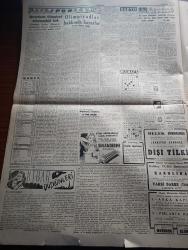 Cumhuriyet Gazetesi - 12 Mart 1952 - Ege'den notlar yazan Nadir Nadi Başmakale - Amiral Carney Bugün öğleden sonra geliyor - Rusya'nın gönderdiği notalarda Kremlin Almanya'nın silahlandırılmasını istiyor - kalkınma kongresinin dünkü çalışmaları - Tahran'da aleyhimizdeki neşriyat - Sağlık Bakanı Ekrem Hayri Üstündağ vapurda yazarımızla görüşürken fotoğraf - Hasanoğlan köy enstitüsü meselesi - Taşan asi nehri Antakya'da bir gazinoyu sürükledi - veremin yeni bulunan ilacı Amerika'yı birbirine kattı - Bir Beyaz Gömleklinin Dramı yazan Doktor Burhan Öncel Yazı Dizisi - Remzi Kitabevi sahibi Remzi Bengi'nin evi soyuldu - Panaroma yazan Yakup Kadri Karaosmanoğlu - Mısır'da Vefd Partisi Hilali Paşa'ya karşı cephe aldı - nefis muhasebesi yazan Burhan Felek - Kore'de şehit ve yaralı listesi - sovyetlerin olimpiyat anlayışındaki fark - İstanbul belediyesi şehir tiyatroları dram kısmında Şakacı komedi kısmında Bir Kavuk Devrildi - Karolina Filmi Kadıköy yurt sinemasında - şehirden röportajlar