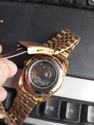 Seiko 5 otomatik 7S26-0490 R 2 Altın kadran altt kaplama 35 mm kasa 21  Jewels erkek kol saati