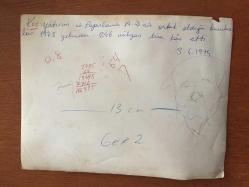 VEHBİ KOÇ'UN ORİJİNAL BÜYÜK BOY FOTOĞRAFI - 24 x 18 cm EBADINDA - VEHBİ KOÇ, KOÇ YATIRIM ve PAZARLAMA A.Ş'NİN ORTAK OLDUĞU KURULUŞLARIN 1973 YILINDA 246 MİLYON LİRA KAR ELDE ETMESİ SONRASINDA BİR ETKİNLİKTE KATILIMCILARLA OTURURKEN ÇEKİLMİŞ BİR KARE,  3 NİSAN 1974