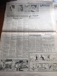 Cumhuriyet Gazetesi - 27 Ağustos 1961 - CHP kurultayı Yazan Nadir Nadi Başmakale - CHP 15. Kurultayında dün beklenen gürültü koptu - kurultayın dünkü toplantısında birbirlerine giren delegeler fotoğraf - gangster Necdet ile Cumhuriyet ekibinin evvelki gece giriştikleri 120 dakikalık cehennem yarışı fotoğraf - Cemal Gürsel dün sabah da Osman Bölükbaşı ile görüştü - cumhuriyetçi köylü millet partisinin 5. Büyük Kongresi bu sabah çalışmalarına başlıyor - generallerin terfilerine ait listeler pazartesi günü açıklanacak - Yeni Türkiye Partisi'nin Eyüp'te dualı aminli açılış töreni - İstanbul yeni bir radyoya kavuştu - Şişli Yenikapı  Troleybüs hattı - her şey değişiyor yazan Yaşar Kemal - Deniz Ağacı yazan Yaman Koray Yazı Dizisi - haftanın şakaları yazan Burhan Felek - Fenerbahçe 4 Kasımpaşa 3 - Milli Lig Zorlu başladı - İstanbulspor ile Karagümrük golsüz berabere kaldı - 1961 talebe oyunları - Birinci müzik festivali Erol Büyükburç İstanbul Hilton'da - Türkiye İş Bankası yıldönümü