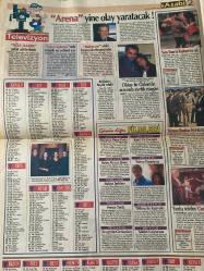 ASABİ GAZETESİ DOĞUM GÜNÜ HEDİYESİ- 18 OCAK 2000-Bülent Ecevit-Sebnem-Hasan Bilir-Burhan Buzlu-Yasemin Pamuk-Orhan Uğuroğlu-Fatih Erkoç-Zafer Alagöz-İkbal Gürpınar-Uğur Dündar-Cüneyt Arcayürek-Gamze Tazim-Uğur Uludağ-Oktay Oray-Robert Ellis-Milena Repka-Tiffany Haber-Ferdi Merter-Zuhal Yalçın-Bora Ayanoğlu-Gökhan Mete-Selim Naşit-Oya Başar-Ayşegül Atik-Vahide Gördüm-Tamer Levent-Ahmet Uğurlu-Cansu Dere-Mustafa Sandal-Nadir Dibo-Hüseyin Solmaz-Ali Özyaşar-Tufan TOPRAK-Kamil Turan-Faruk Fevzi-Claudia-Dorothea-Hüseyin Movit-Murat Şahin-Zeynep-Sinem Kobal-Hande Ataizi-Murat Başoğlu  Yılın adamı: Gariban vatandaş-Ecevit şehit yakınlarını avuttu-Depremzede dilenci oldu-Asabiyet-SSK’da muayene kuyruğu kalkacakmış-Beykoz’da büyük silahlı çatışma-Bir dirhem et bin derde deva-Hastalığı önlüyor-Deprem hasar tespiti için para yok-Arena yine olay yaratacak-Söz hakkı-Gece Kahvesi-Babacan ekibi büyücülerin peşinde-Oktay ile Özlem’in arasında ayrılık rüzgarı-Kezban’a büyük tehdit-‘Notre Dame’ın Kambur