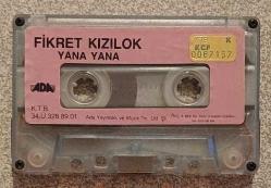 Fikret Kızılok***Yan yana