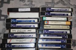 32  ADET VHS VİDEO KASET (CD-ODA