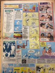 GÜNEŞ 2 GAZETESİ DOĞUM GÜNÜ HEDİYESİ - 30 EKİM 1983 -Bülent Nejat - Zeki Müren - Ezel Akay - Altay Coşkun - Gönül Demirkan - Turan Tanyer - Ayten Yazar - Gül Yolaç - Malik Yolaç - Suzi Hassan - Nuri Birgi - Suna Birgi - Suna Yazıcı - Figen Brodici - Belkıs Bayülken - Reha Hakman - Liana Holford - Ezel Akay - Aytaç Coşkun - Adnan Cangör - Çağrı Beşer - Zühal Özdemir - Nebil Özgentürk - Sema Bina - Suna Yazıcı - Oya Ersöz - Engin Ersöz - Nejat Akçal - Nuran Duran - Suna Duran - Suna Yazıcı - Esra Aksoy - Ceylan Aksoy - Banu Aksoy - Lütfü Üstük - Ayla Tabanlıoğlu - Lütayat Tabanlıoğlu - Serhan Kocabiçak - Amir Kocabiçak - Elif Başaran - Mustafa Sadıkoğlu - Ayşe Sadıkoğlu - Sakıp Sabancı - Gülen Sabancı - Güngör Özkoşoğlu - Ünver Oral - Henza Akın - Figen Oral - Ahmet Özköseoğlu - Nevzat Akın - Esra Çiçek - Eser Aktaşlı - Ceyda Aydede - Zeki Dedehayır - İnci Yakobi - Harika Dedehayır - Bülent Oktem - Ayma Oktem - Şükrü Yüldenen - Nevzat Yüden - Dr. Asuman Katırcıoğlu - Dr. Sedat Katırcıoğl