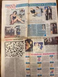 HAFTASONU GAZETESİ DOĞUM GÜNÜ HEDİYESİ - 11 ARALIK 1987 -Engin Şenkan-Atilla Olgaç-Gönen Bozbeyli-Meriç Sümen-Hüseyin Karadayı-Turgut Boralı-Fikret Hakan-Perran Kutman-Hakkı Kıvanç-Timuçin Caymaz-Kazım Kartal-Tahsin Yücel-Münir Özkul-Nurhan Nur-Zeynep Değirmencioğlu-Hamiyet Yüceses-Çolpan İlhan-Feridun Karakaya-Mücap Ofluoğlu-Hüseyin Peyda-Derya Arbaş-Hülya Koçyiğit-Nur Sürer-Rafet El Roman-Erkut Soyak-Aslı Pehlivanlar-Zehra Say-Kazım Taşkent-Fevziye Çamer-Ayşe Tunalı-Vahdet Vural-Cenk Koray-Uğur Tuncak-Yeşim-Ayön Üngül-Meral Güney-Fikret Ghoodhou-Tuba Önüden-Rıza Ağacak-Sibel-Nesrin Arkas-Ünüg Üntümer-Ayşegül Uzungü-Ayşe Büyüçınar-Banu Binak-Maria İlia Alaton-Rahmi Koç-Sabih Kanadoğlu-Leyla Yıldız-Tamer Yelken-Taylan Boroğlu-Meslin Moova-Nalan Moova-Müjgan Asena-Baha Okan-Neslihan Kandemir-Mine Kalpaklı-Metin Kalpaklı-Meral Fırat-Güngör Bayrak-Nevzat Aras-Güngör Bayrak-Sultan Betyahut-Ömer Betyahut-Leyla Gencer-Cem Gürdeniz-Ali Kabaş-Müjde Ar-Nigar Uluerer-Zeki Müren-Cüneyt Arkın-Atil