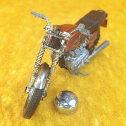VINTAGE TRIUMPH TRIDENT MODEL MOTORSİKLET