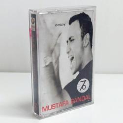 LOT.16 » Mustafa Sandal - Detay Müzik Kaseti