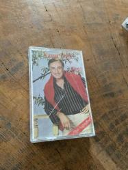 YAŞAR ÖZEL - AŞK NAĞMELERİ - KASET