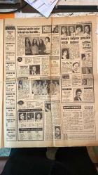 HAFTA SONU DERGİ, GAZETESİ -  SAYI: 198 - 8 KASIM 1970 - FATMA :GIRIK - SEVDA FERDAG - ZALIHA - ENGIN - TANER - UGUR GUCLU - GONUL YAZAR - FIKRET SENES - SUFEY DENEZCE - ARFU NOR - AVR DEMRC - KENAN SEZI - SEVIM DERAN - SELAHATTIN PINAR - MINE MUTLU - EROL BUYUKBURC - OZCAN TEKGUL - AYLIN - MUSALLER AKGUN - ALED - SEVIM TAN - DİN SENSOY - SANTO A - GAMZE OZ - SELDA ALKOR - CIHAT - FATOS - GUVEN ERTE - SUNA SUNAY - ESIN AFSAR - NUKHET - TONIA LEVANTE - NA TAHA CARM - EL BARAL - KIRA KIPA - BEN VAR - MARIDE TEAR - VEDET T - SEIR OKTAY - GULER GR - VEYSEL VERSAS - NECMETTIN TUNCELI - CAN PULAK - VECDI EKINCI - BAYRAM KOCA - MEVLUT - DILOY ELIF DEYI - CEM KARACA - ZEYNO NIKSAR - BURHAN DAMCIOGLU - FERDI YUCEDAG - SADETTIN IS - NUSRET ERSOZ - ATILLA - GULCAN OPEL - FAHRI ISIK - OMUR GOKSEL - BEDRI AYSEL - ERDOGAN SOYALP - MUAMMER ASLANER - MASTALS OZGER - MERAL YELERI - BURE SEMES - OEDEMIR - CRUM SODABA - SAMU - ARDAN ABAYA - AZMI NIHAD - ZELIHA BERKSOY - CAN GURZAP - SUNA METE - 8 SAYFA