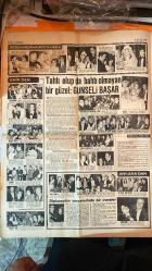 HAFTA SONU DERGİ, GAZETESİ -  SAYI: 198 - 8 KASIM 1970 - FATMA :GIRIK - SEVDA FERDAG - ZALIHA - ENGIN - TANER - UGUR GUCLU - GONUL YAZAR - FIKRET SENES - SUFEY DENEZCE - ARFU NOR - AVR DEMRC - KENAN SEZI - SEVIM DERAN - SELAHATTIN PINAR - MINE MUTLU - EROL BUYUKBURC - OZCAN TEKGUL - AYLIN - MUSALLER AKGUN - ALED - SEVIM TAN - DİN SENSOY - SANTO A - GAMZE OZ - SELDA ALKOR - CIHAT - FATOS - GUVEN ERTE - SUNA SUNAY - ESIN AFSAR - NUKHET - TONIA LEVANTE - NA TAHA CARM - EL BARAL - KIRA KIPA - BEN VAR - MARIDE TEAR - VEDET T - SEIR OKTAY - GULER GR - VEYSEL VERSAS - NECMETTIN TUNCELI - CAN PULAK - VECDI EKINCI - BAYRAM KOCA - MEVLUT - DILOY ELIF DEYI - CEM KARACA - ZEYNO NIKSAR - BURHAN DAMCIOGLU - FERDI YUCEDAG - SADETTIN IS - NUSRET ERSOZ - ATILLA - GULCAN OPEL - FAHRI ISIK - OMUR GOKSEL - BEDRI AYSEL - ERDOGAN SOYALP - MUAMMER ASLANER - MASTALS OZGER - MERAL YELERI - BURE SEMES - OEDEMIR - CRUM SODABA - SAMU - ARDAN ABAYA - AZMI NIHAD - ZELIHA BERKSOY - CAN GURZAP - SUNA METE - 8 SAYFA
