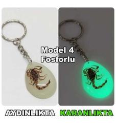 Gerçek Akrep Kehribar Fosforlu Neon Anahtarlık