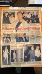 HAFTA SONU DERGİ, GAZETESİ -  SAYI: 37 - 15 EYLÜL 1999 - TÜLİN ŞAHİN - UCHE - ÖZLEM UCAR - TARIK AKAN - HAZIM KÖRMÜKÇÜ - ZARA - YEŞİM SALKIM - YILMAZ - YOSİ MİZRAHİ - KUTAY ÖZCAN - YASEMİN HANIM - YAŞAR - EMRAH - MAHMUT BAY - FİRDEVS HANIM - AHMET YUNUS - EDANUR - EMRE - HİLAL - EBRU GÜNDEŞ - YONCA EVCİMİK - SEZEN AKSU - BİNNUR ERDEM - OZER AHISKA - SEDA SAYAN - ŞAHİN GÜRSAÇER - SEDAT SAYAN - BİRGÜL SAYAN - HÜLYA GÜRSAÇER - ZEKİ ALASYA - METİN AKPINAR - YILDIZ KENTER - ŞÜKRAN GÜNGÖR - AYŞEGÜL ALDİNÇ - TOLGA SARIOĞLU - SERDAR ORTAÇ - MELEK - ÖMER DURAK - EBRU GÜNDEŞ - ÖZCAN DENİZ - FİKRET HAKAN - SEVVAL SAM - ŞEBNEM ÖZİNAL - BURAK SERGEN - SEVDA FERDAĞ - HALUK KURTOĞLU - ARZUM ONAN - TUNCER NECMİOĞLU - İZZET YILDIZHAN - ONUR ARKAN - ESREF KOLÇAK - BİLAL İNCİ - MENDERES SAMANCILAR - OYA AYDOĞAN - FATMA DELGEN - FATOS TER - MÜGE ORUÇKAPAN - KAZIM KARTAL - SELAHATTİN FIRAT - MELİH GÜGEN - VELİ ÇELİK - CEM AKYOLDAŞ - HÜLYA AVŞAR - ZEHRA AVŞAR - SEREN SERENGİL - EMRAH - EMEL MÜFTÜ - 10 SAYFA
