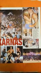 HAFTA SONU SOSYETE VE MAGAZİN DERGİSİ -  SAYI: 2002/31 - 31 TEMMUZ 2002 - KENAN İMİRZALIOĞLU - EBRU ŞALLI - DERİN MERMERCİ - DENİZ AKKAYA - EROL EVGİN - MURAT EVGİN - EBRU DESTAN - ÖZLEM DESTAN - HULKİ SANER - EMEL SAYIN - ŞENER ŞEN - ŞİMAL - EŞREF MACİT - ARTO - BERK ÇİLLER - MERT ÇİLLER - BEGÜM ÖZBEK - ASLI BERKER - ZEYNEP ASLAN - GÜNAY TUNCEL - AHU ERBAYDAR - KEREM ALIŞIK - GİZEM ÖZDİLLİ - İSMET ÖZHAN - VAHE KILIÇASLAN - YAŞAR ALPTEKİN - AYSU BACEOĞLU - ECE EGE - HÜSEYİN - SERAY SEVER - HAKAN ALTUN - ESRA ERON - MUSTAFA SİRMEN - ALİ ÜNSAL - İSMAİL ALPER - HAKAN GÜRBÜZ - MEHMET SÖĞÜTOĞLU - SELİN HABBAB - OZAN KORKUT - ALLEGRA LEVI - UĞUR TAN - NİLÜFER BIYIKLI - GÜLİZ ONURSAL - METİN KAP - EMRE ÇAPA - ELÇİN - BAŞAR KOZANOĞLU - ALİZE DİNÇKOK - YASEMİN KAZANOĞLU  - 68 SAYFA
