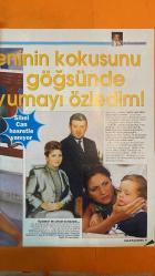 HAFTA SONU SOSYETE VE MAGAZİN DERGİSİ -  SAYI: 2001/43 24 EKİM 2001 SİBEL CAN - DENİZ AKKAYA - EMEL MÜFTÜOĞLU - SALİH KECECİ - HAKAN DALOKAY - ARZU DALOKAY - ERKUT SOYAK - ASLI SOYAK - FİKRİYE DURU - SELCAN TÜRK - ESRA GÜRSOY - YASEMİN TARZİ - BERNA GALİP GÜREL - MEHMET AKÇAY - SEDEF AKÇAY - LEYLA TANER - KERİM TANER - DERYA SAYOĞLU - CEM SAYOĞLU - CANA SIALOM - SEDAT SIALOM - SERAY SEVER - İBRAHİM CEZMİ TÜRKOĞLU - DEMİR KONTER - ELVAN SEZİN - GÜNEŞ GÜRLE - ERKAN ARIKAN - KADİR İNANIR - CELAL ÇAPA - YONCA EVCİMİK - DEMET AKBAĞ - SUAT CANDEMİR - NAHİDE BÜYÜKKAYMAKÇI - ÖZKAN UĞUR - DURSUN KARADAĞ - SULHİ AKSÜT - EMİR AKSÜT - NURSELİ İDİZ - KAZIM AKŞAR - YILDIRIM MAYRUK - SUAT EKİZ - SEDA ERGÜDER - ALLEGRA LEVİ - ROSA KAR - MEHMET USTA - İZZET ÇAPA - ŞEFİK ÖZTEK - NURHAN NALBANTOĞLU - HANDE BARMEK - MURAT BAŞOĞLU - LEVENT ÇUBUKÇU - CEREN ÇUBUKÇU - BATUHAN EKİN - ELİF ÖNAY - SABİ TOTAH - ROSE KAR  -    68 SAYFA